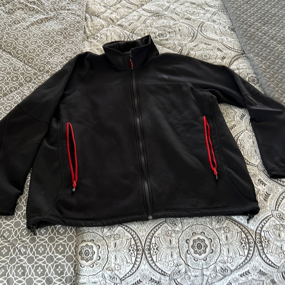 North Face Black XXL light jacket.  Great condition.  No tears, rips, or stains.